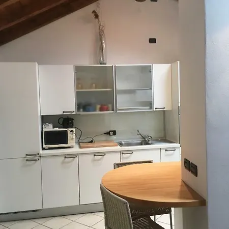 A Gem In Apartman